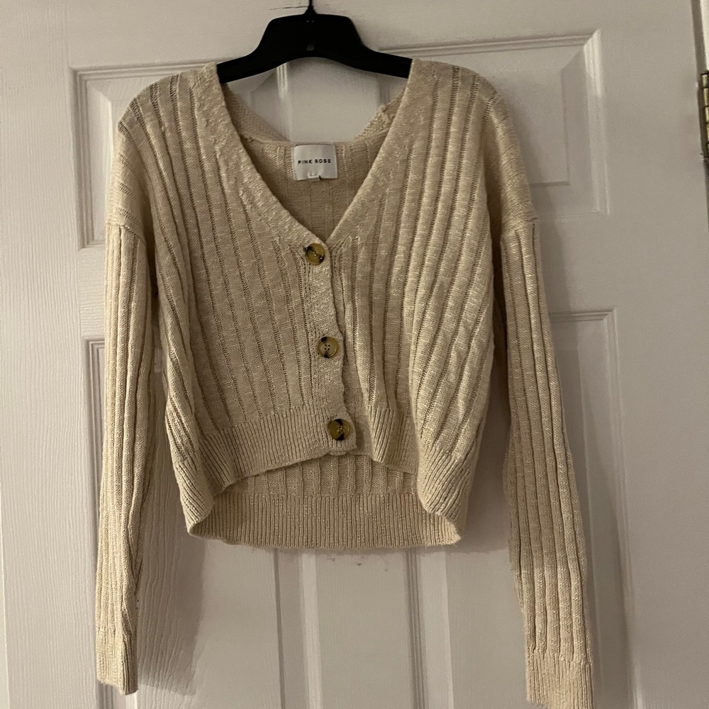 PINK ROSE SLIGHTLY CROPPED BUTTON UP SWEATER/CARDIGAN